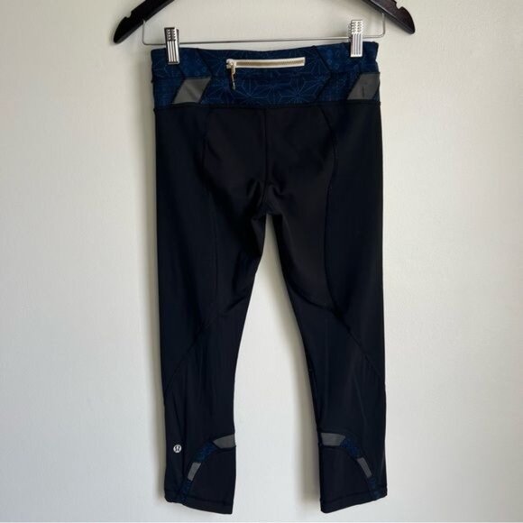 Lululemon Run: Inspire Crop II *Sashiko - 4 - Picture 3 of 9